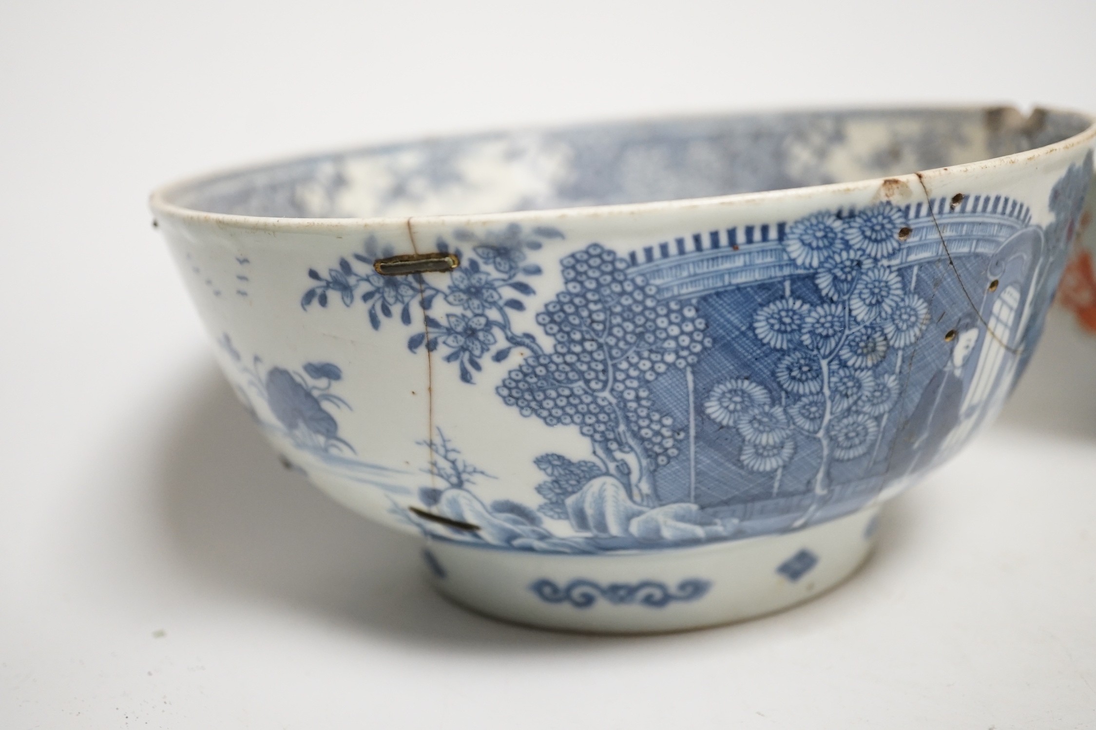 Six 18th century Chinese porcelain bowls (a.f.) and a Chinese imari plate, largest bowl 20cm diameter